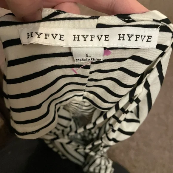 Tank - Picture 3 of 3